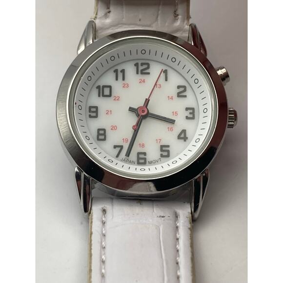 Women's Nurse Medical Field 28mm Watch with second markers - New Battery - Picture 1 of 12